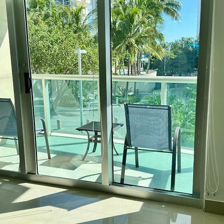 Sunny Isles, Beach Life! Parking Included Miami Beach Esterno foto