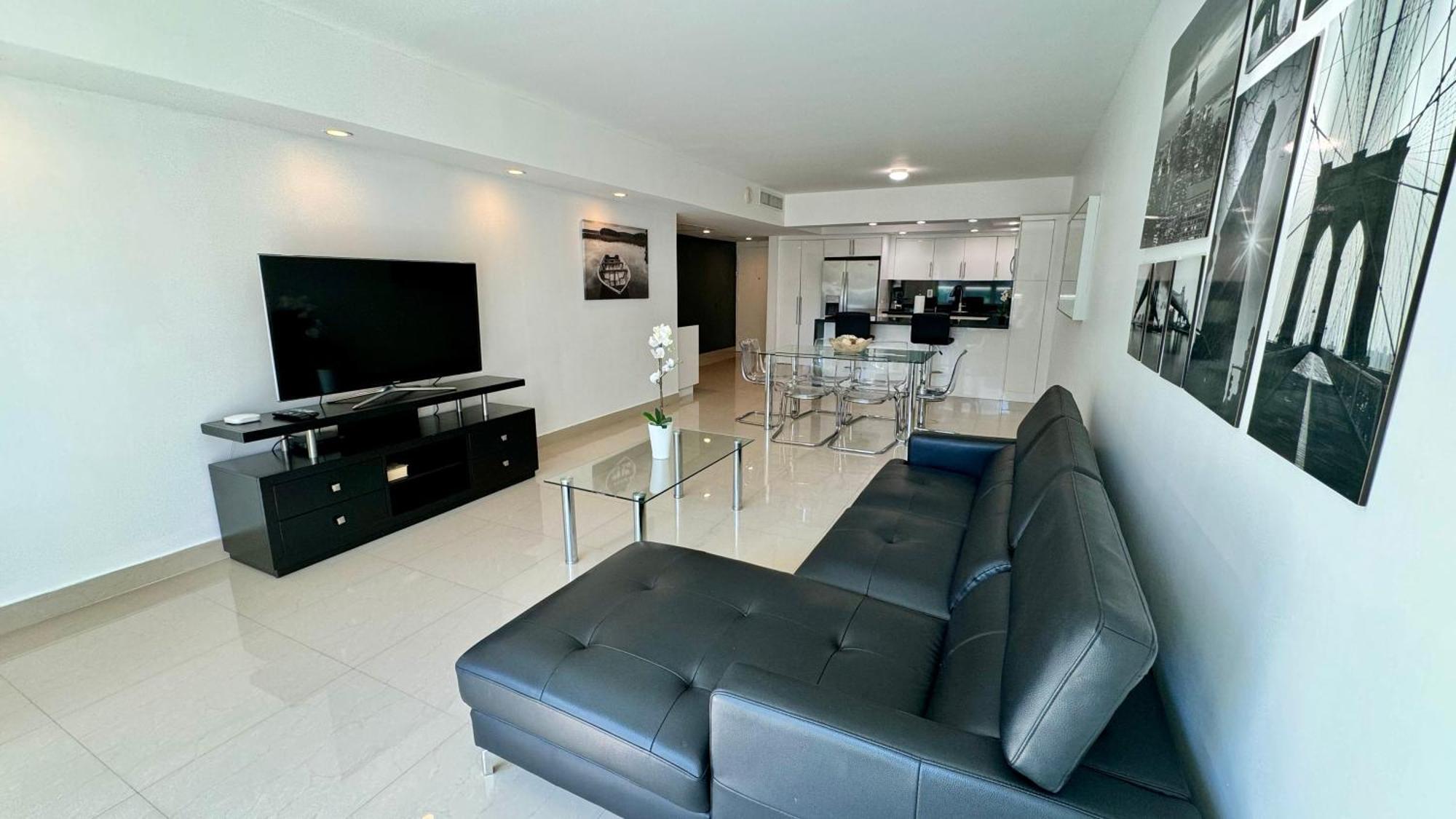 Sunny Isles, Beach Life! Parking Included Miami Beach Esterno foto